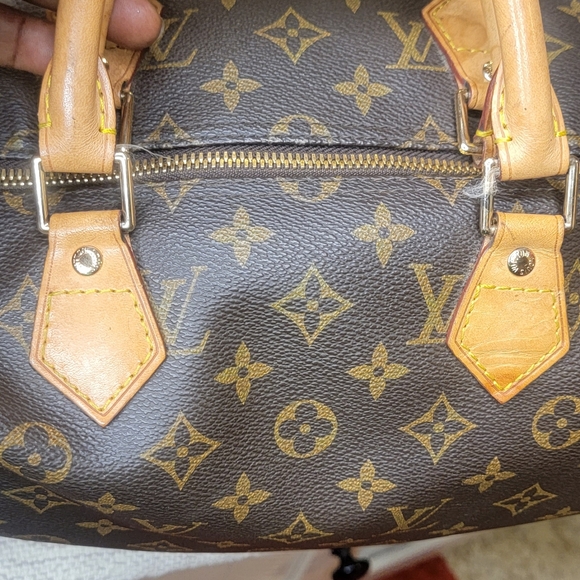 Pre-owned authentic LV 35 - Picture 6 of 11